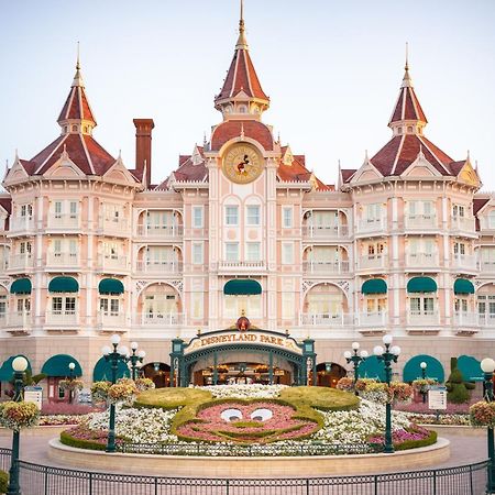 Disneyland Hotel Chessy  Extérieur photo